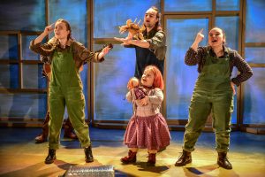 The Red Tree by Red Earth Theatre Photo © Robert Day